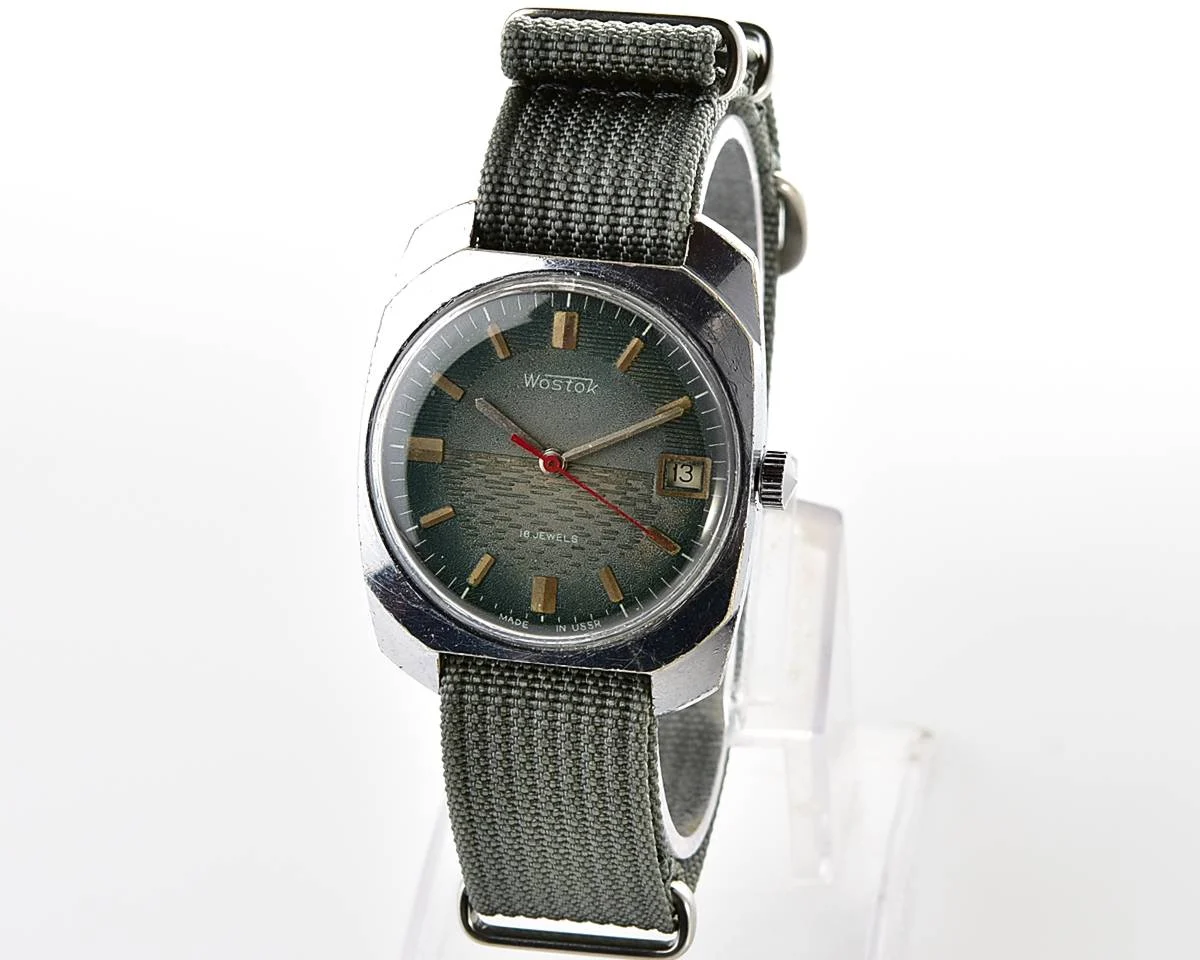 Export Wostok (Vostok) mechanical watch with beautiful textured teal dial