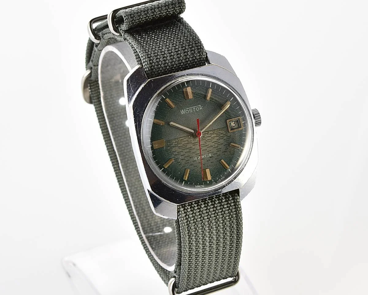 Export Wostok (Vostok) mechanical watch with beautiful textured teal dial