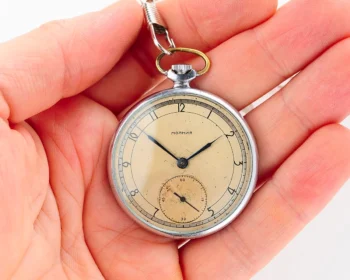Molnija open face vintage Soviet pocket watch, 2nd quarter of 1951!
