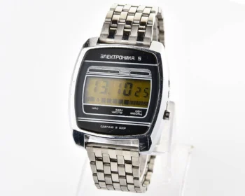 Large vintage USSR digital watch Electronika 5