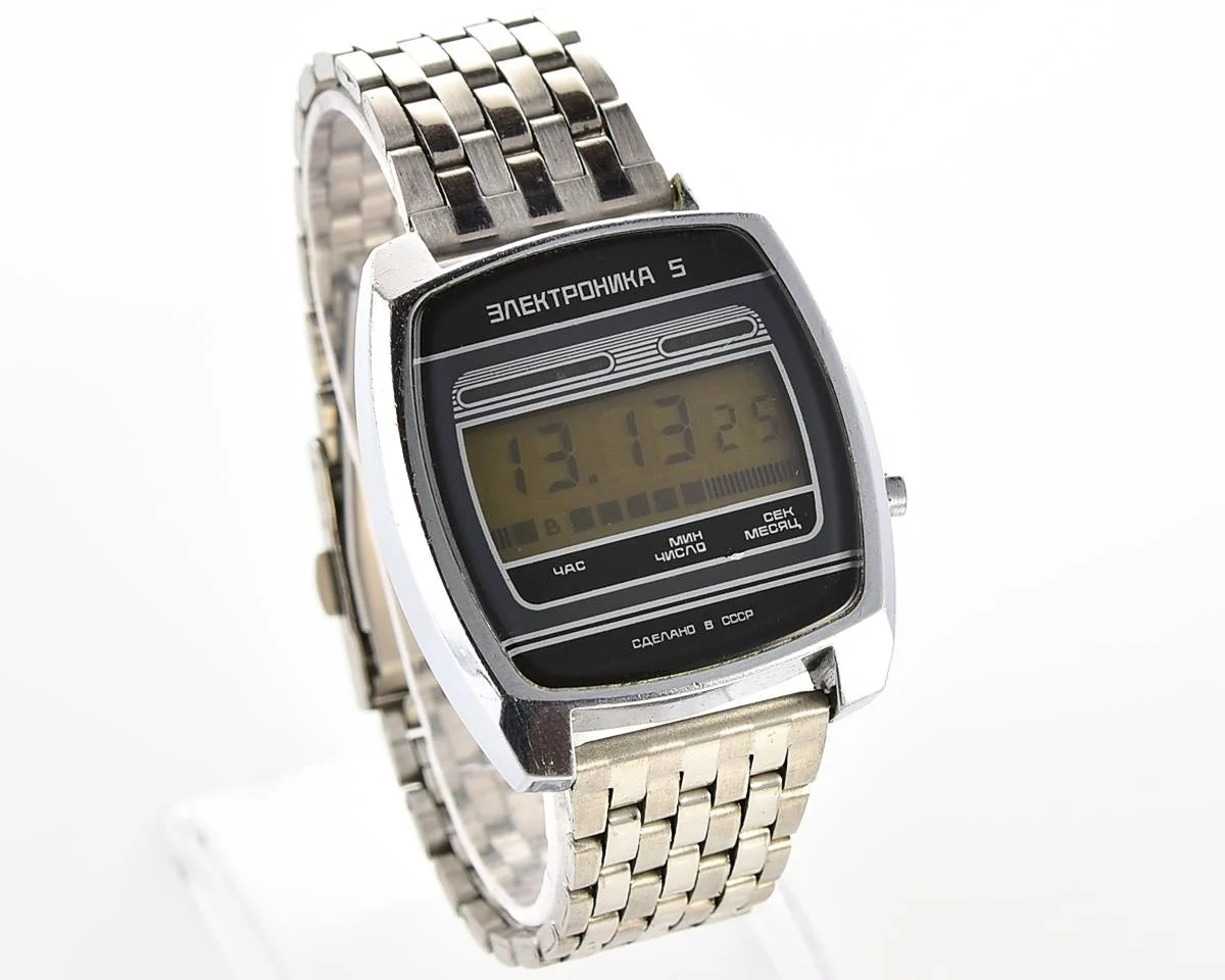 Large vintage USSR digital watch Electronika 5