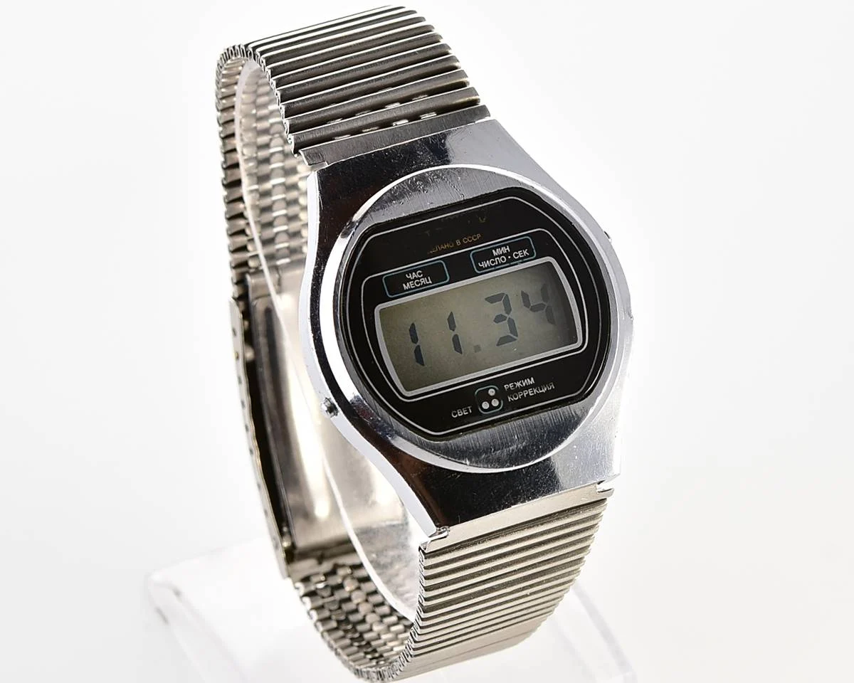 Vintage USSR digital watch Electronika