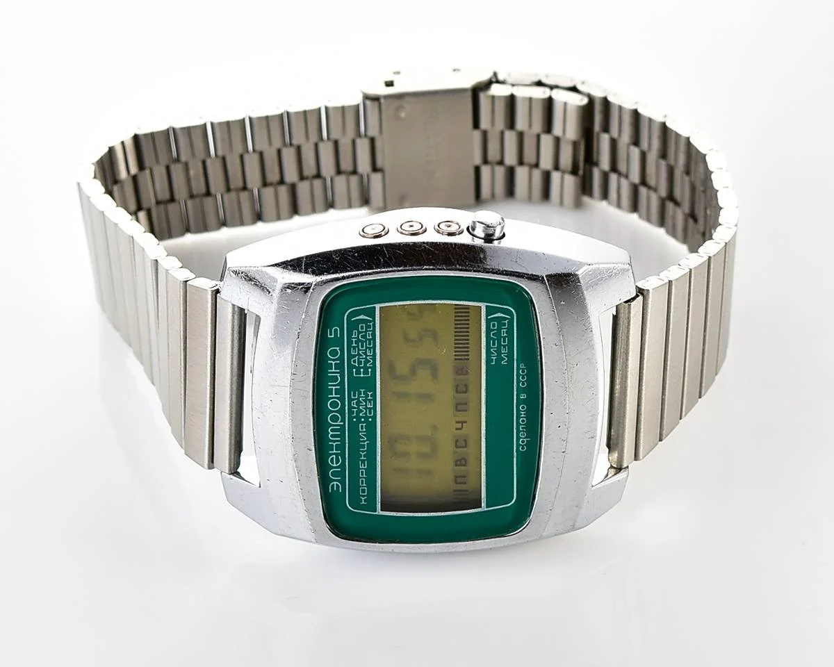 Large vintage USSR digital watch Electronika 5