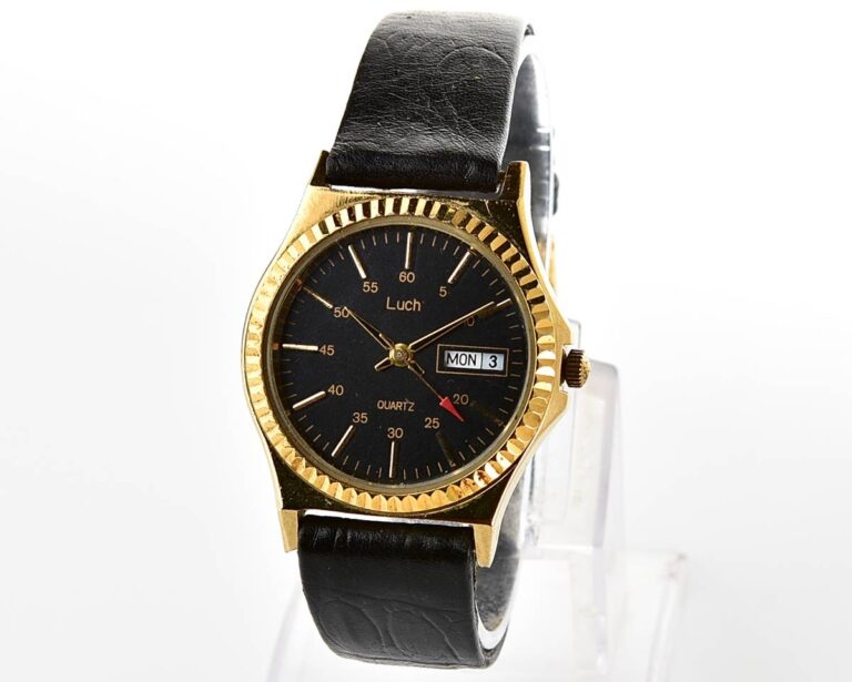 Vintage soviet LUCH automatic quartz watch