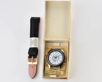 TIME CAPSULE: Soviet Luch quartz watch with alarm function – New Old Stock (NOS)!