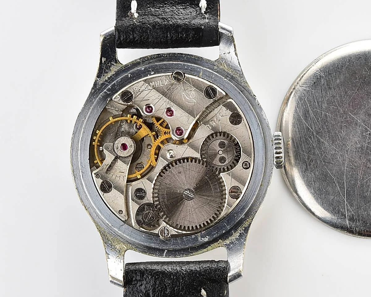 Vintage Soviet mechanical Pobeda watch, 2MChZ from the 1950s
