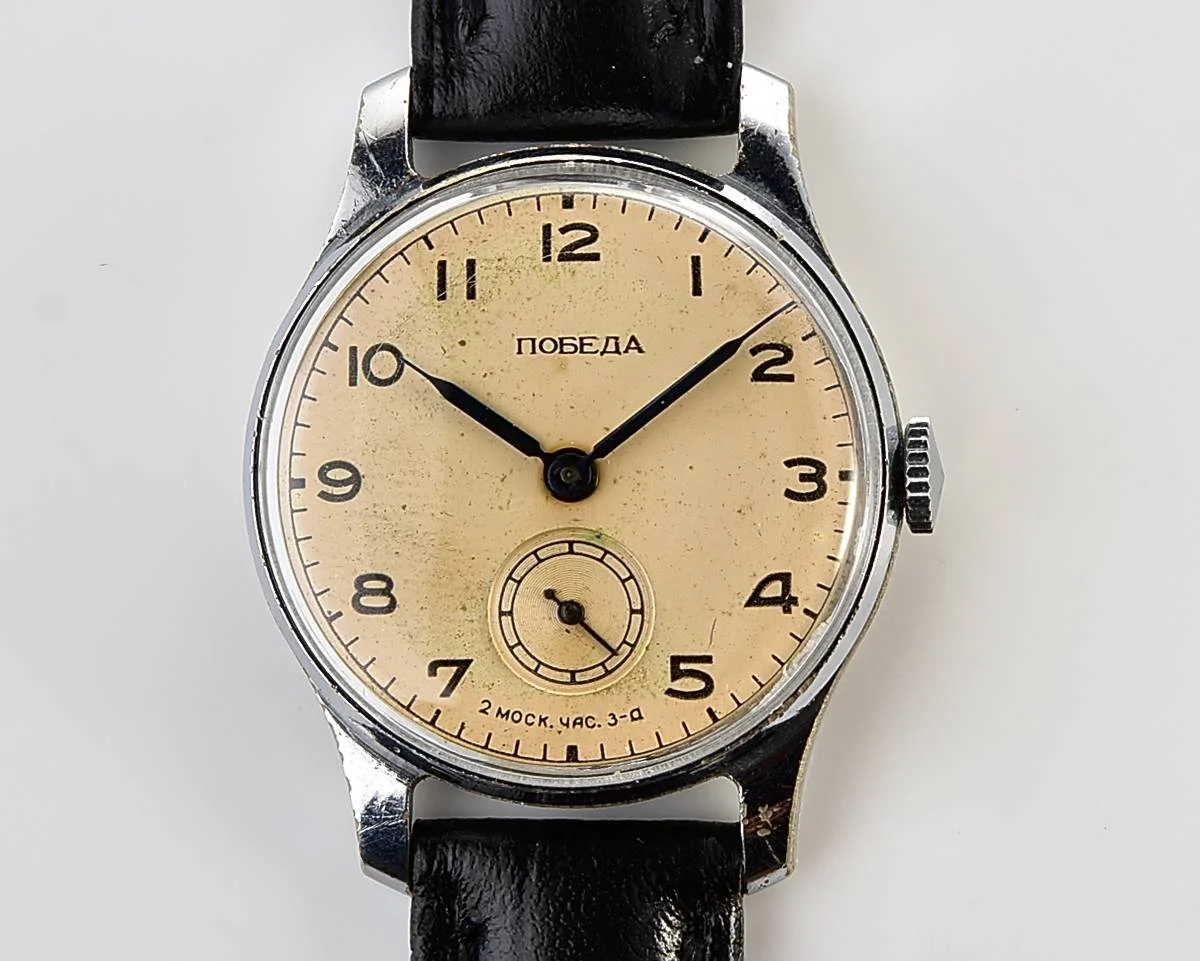 Vintage Soviet mechanical Pobeda watch, 2MChZ from the second quarter of 1954