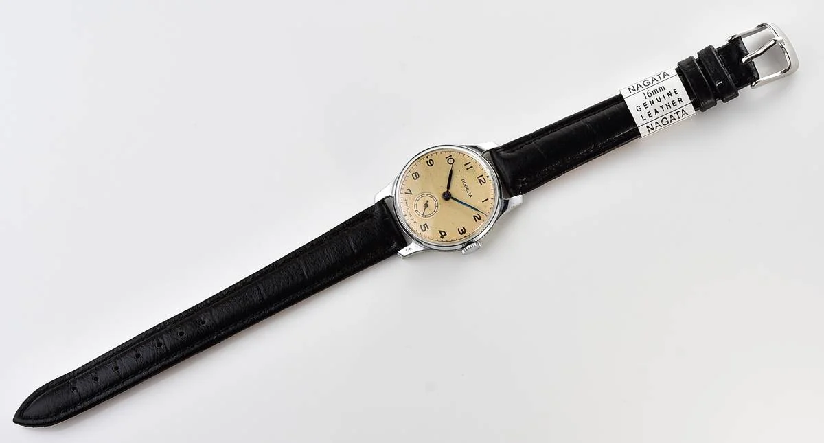 Vintage Soviet mechanical Pobeda watch, 2MChZ from the second quarter of 1954
