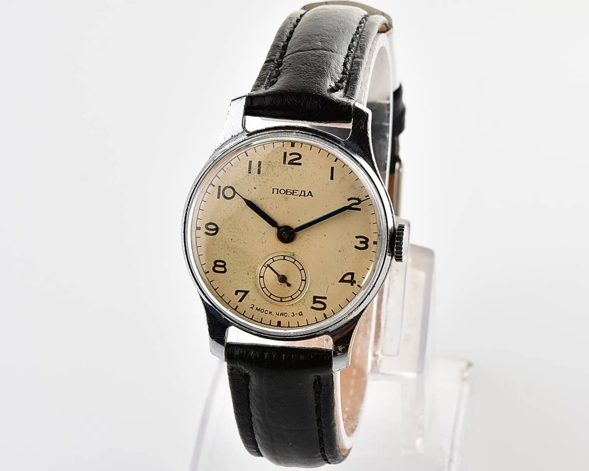 Vintage Soviet mechanical Pobeda watch, 2MChZ from the second quarter of 1954