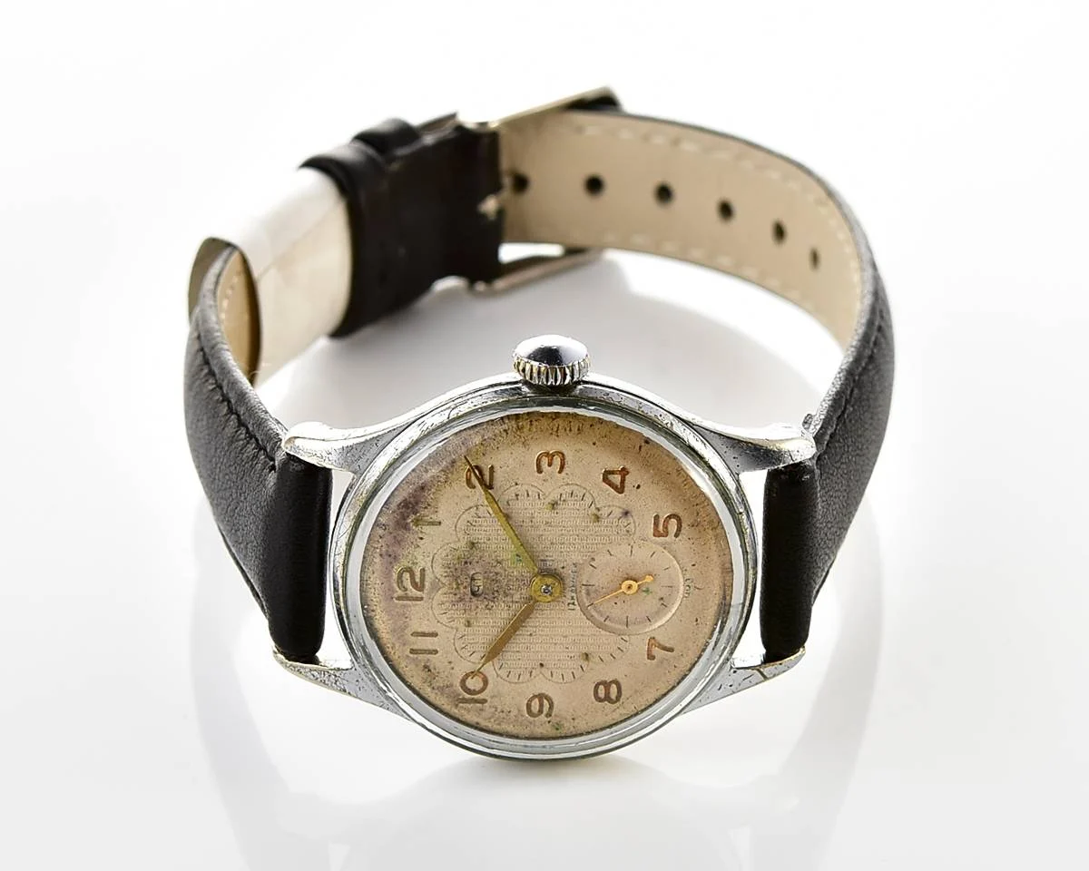 Rare! Vintage Soviet Saturn mechanical watch from the 1950s