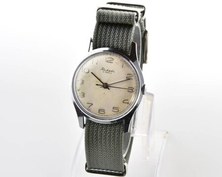 Soviet RAKETA Baltica vintage mechanical watch with NATO nylon strap