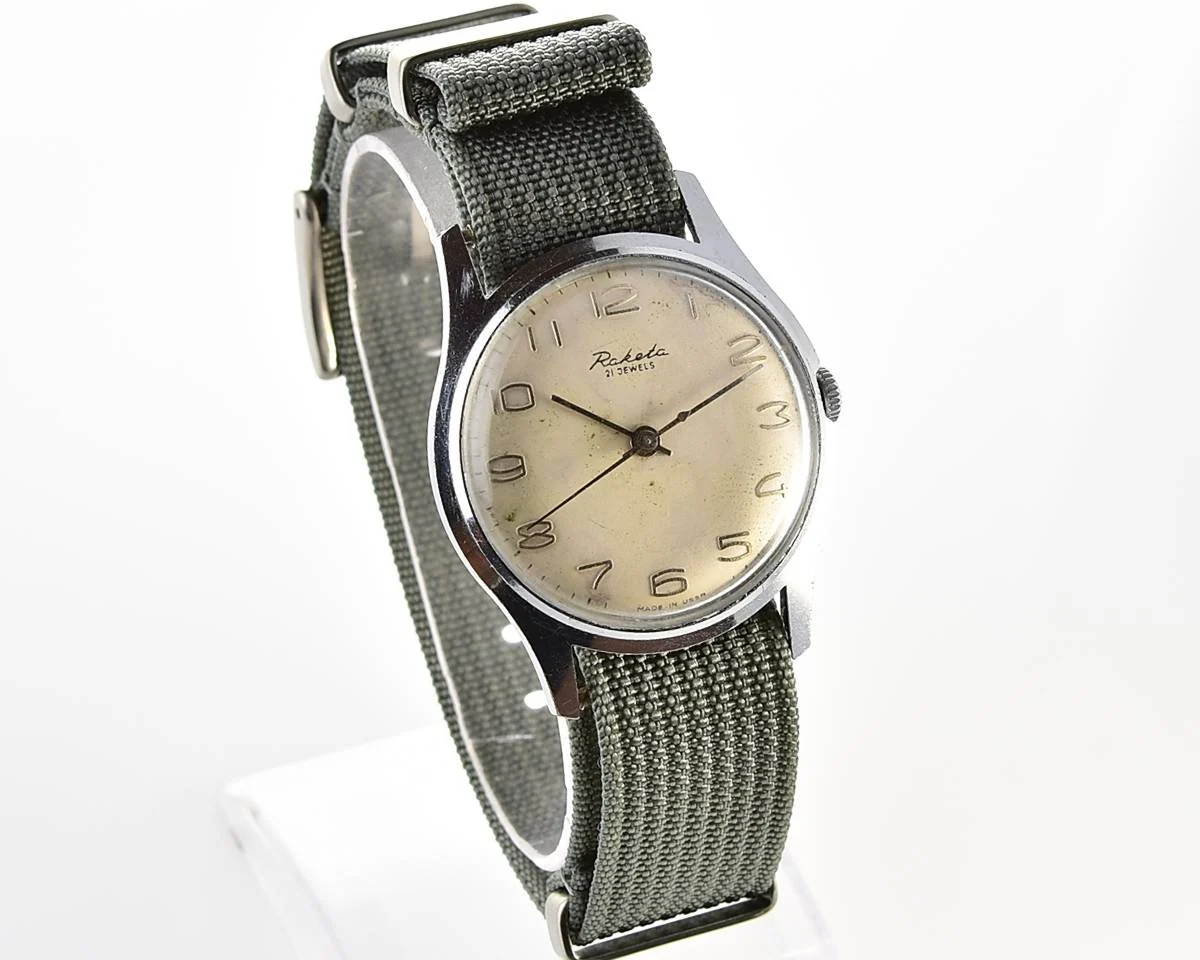 Soviet Raketa Baltica vintage mechanical watch with NATO nylon strap