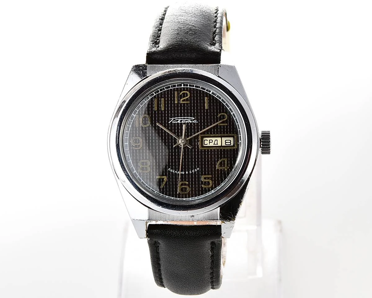 Raketa vintage mechanical wrist watch with double calendar