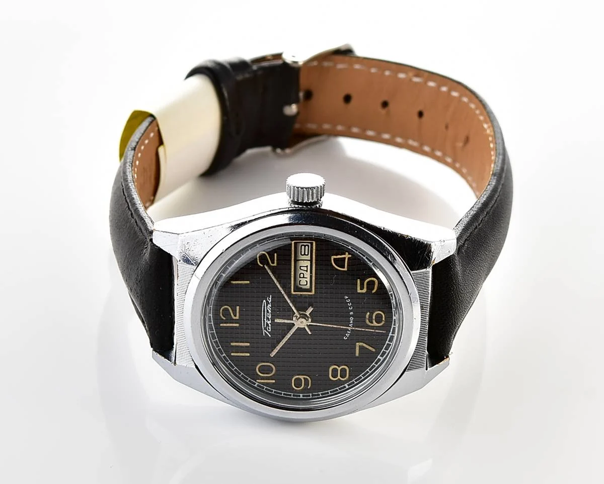 Raketa vintage mechanical wrist watch with double calendar