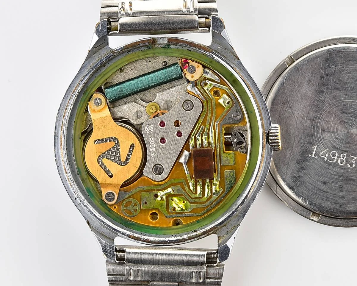 Soviet quartz Slava "Sport" with pulse scale!