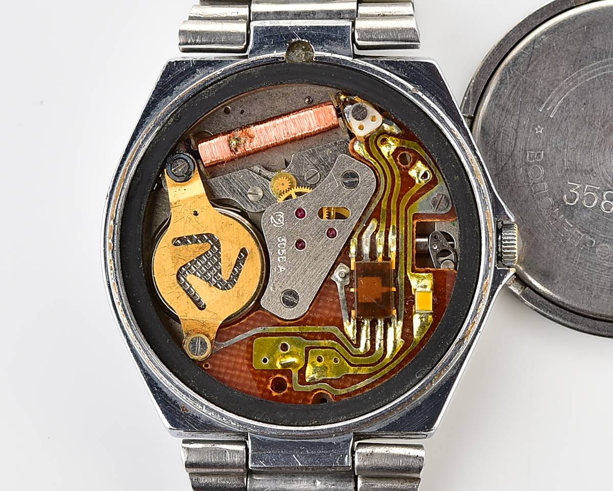 Automatic soviet SLAVA with quartz movement