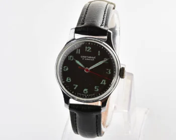Vintage Soviet Sportivnie mechanical watch, 3rd quarter of 1957!
