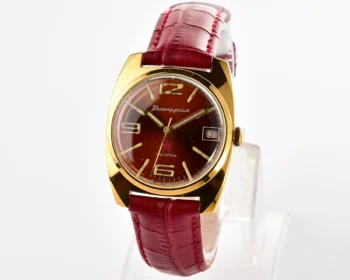 Soviet gold-plated Vostok Komandirskie mechanical watch, Zakaz MO CCCP, with engraved back!