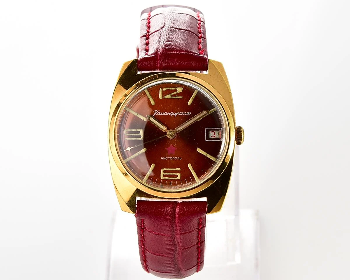 Soviet gold-plated Vostok Komandirskie mechanical watch, Zakaz MO CCCP, with engraved back!