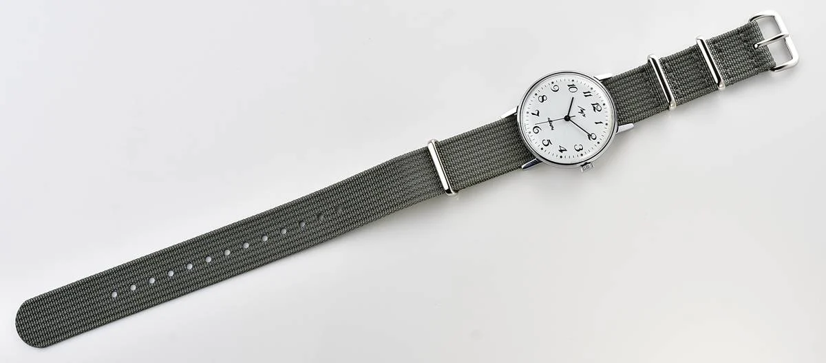 Wrist watch Luch with quartz movement