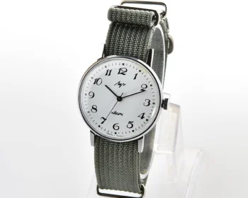 Wrist watch Luch with quartz movement