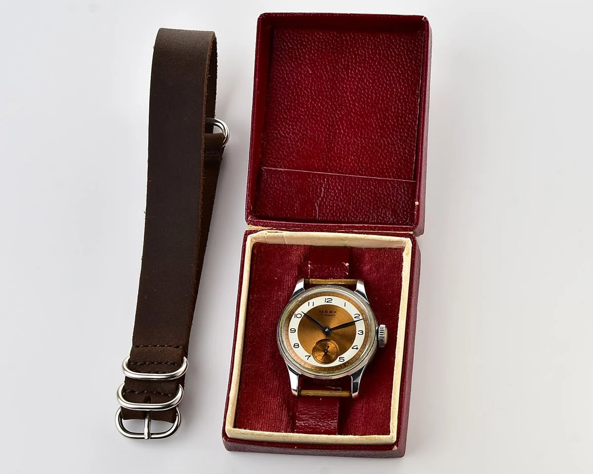 Excellent vintage Soviet Mayak mechanical watch, the 3rd quarter of 1955!