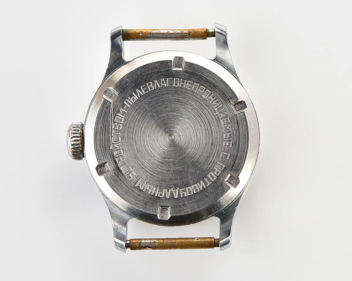 Excellent vintage Soviet Mayak mechanical watch, the 3rd quarter of 1955!