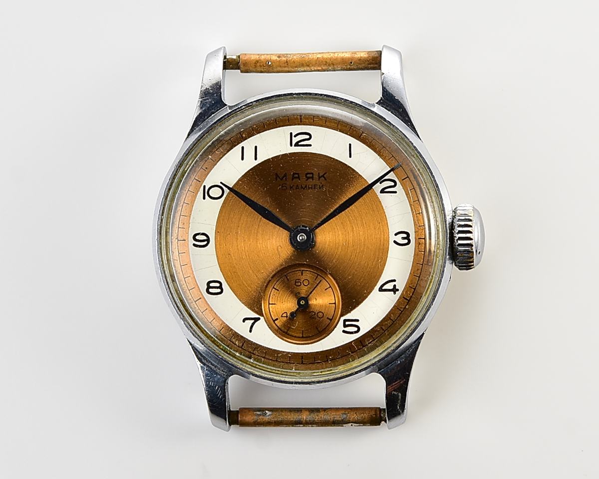 Excellent vintage soviet MAYAK mechanical watch, the 3rd quarter of 1955!