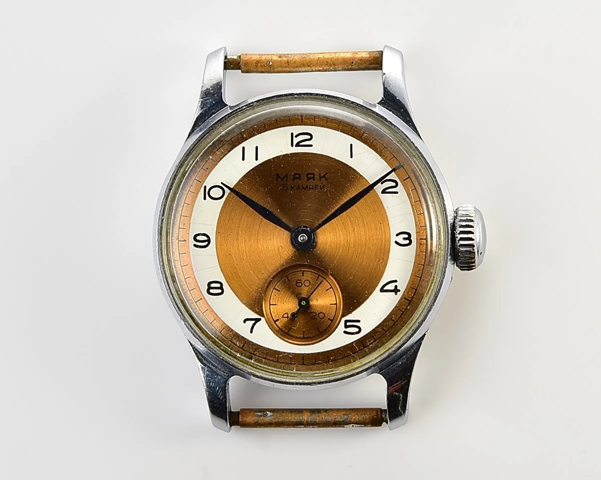 Excellent vintage Soviet Mayak mechanical watch, the 3rd quarter of 1955!