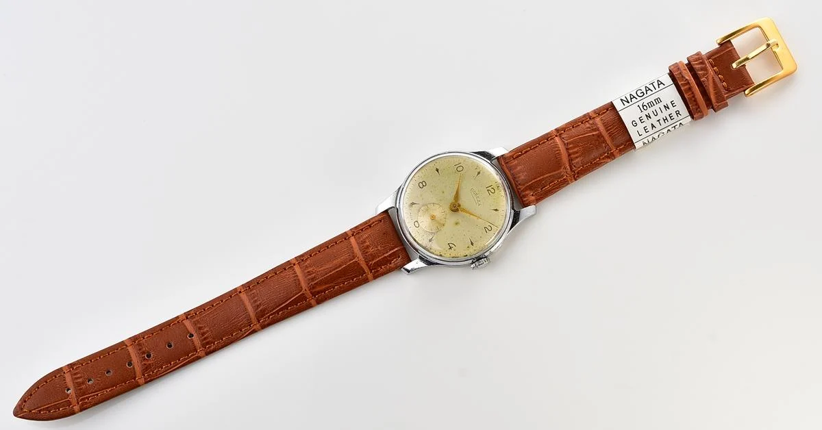 Vintage Soviet mechanical Pobeda watch, 2MChZ from the 4th quarter 1957