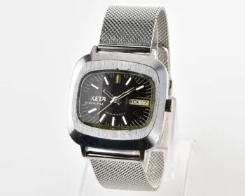 Vintage Soviet Raketa quartz watch