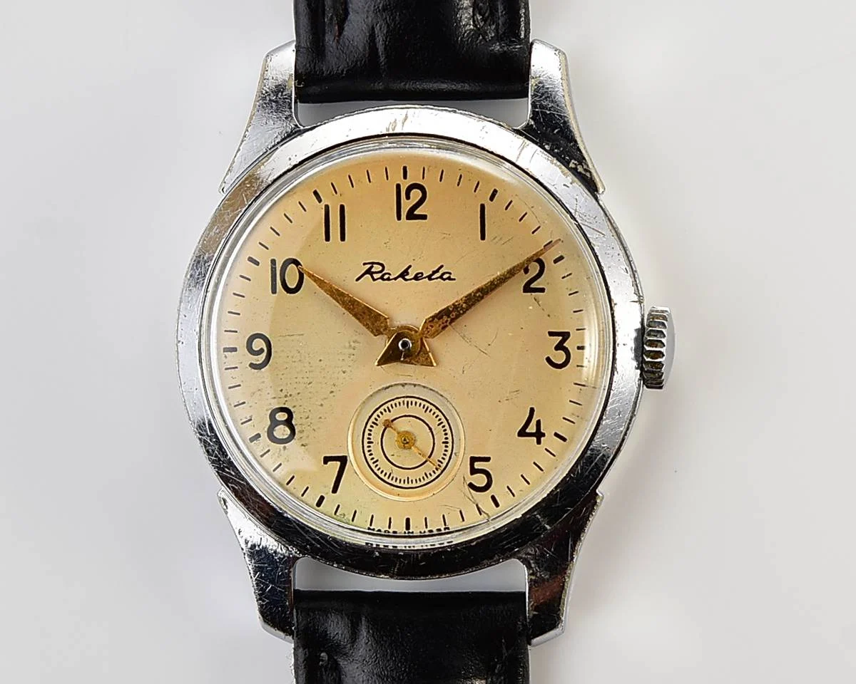 Vintage Soviet mechanical Raketa wrist watch