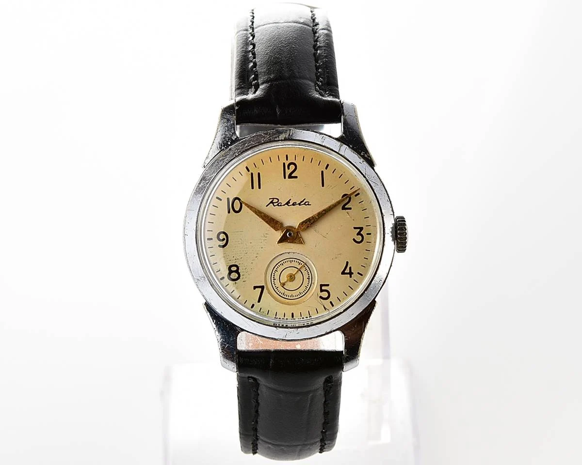 Vintage Soviet mechanical Raketa wrist watch