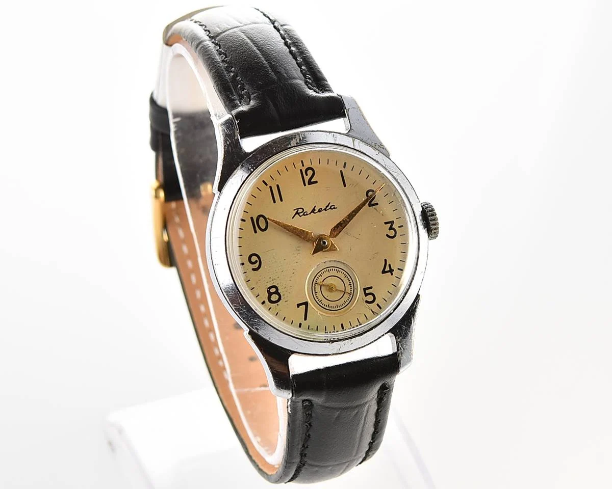 Vintage Soviet mechanical Raketa wrist watch