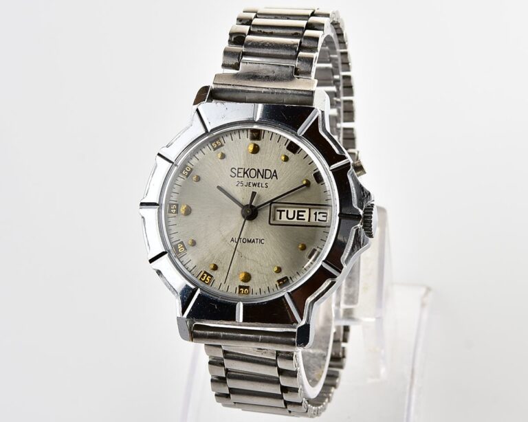 Slava Sekonda soviet mechanical vintage watch
