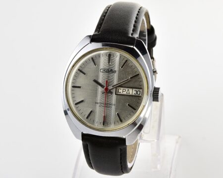 Large Slava soviet mechanical vintage watch – automatic self winding movement
