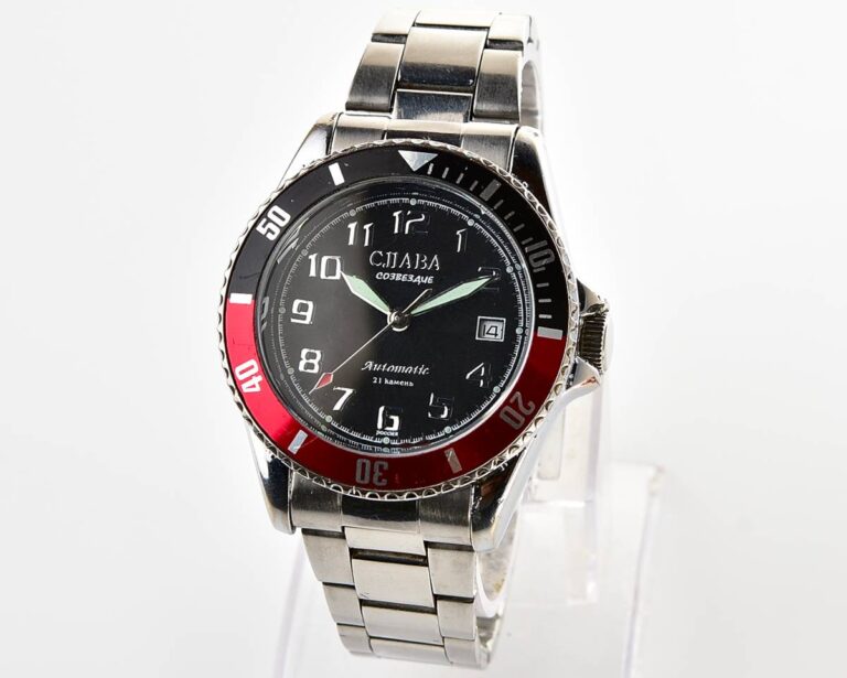 Slava-Constellation mechanical watch with automatic self-winding movement