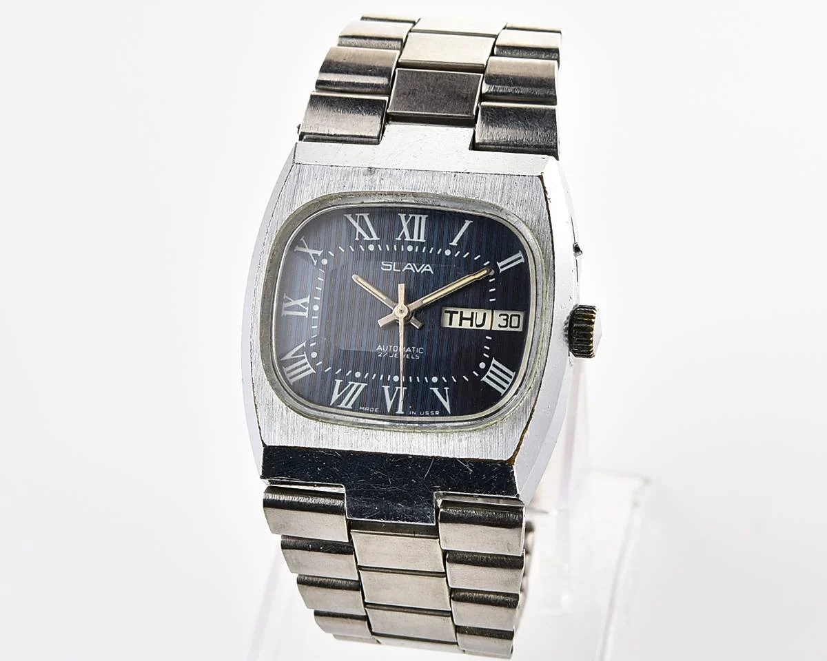 Slava Soviet mechanical vintage watch – automatic self winding movement