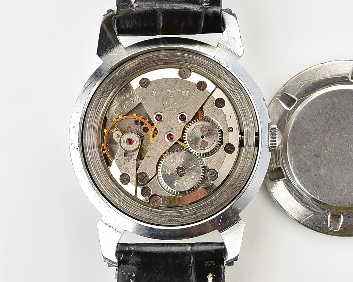 Rare! Sputnik vintage mechanical watch with original dial!