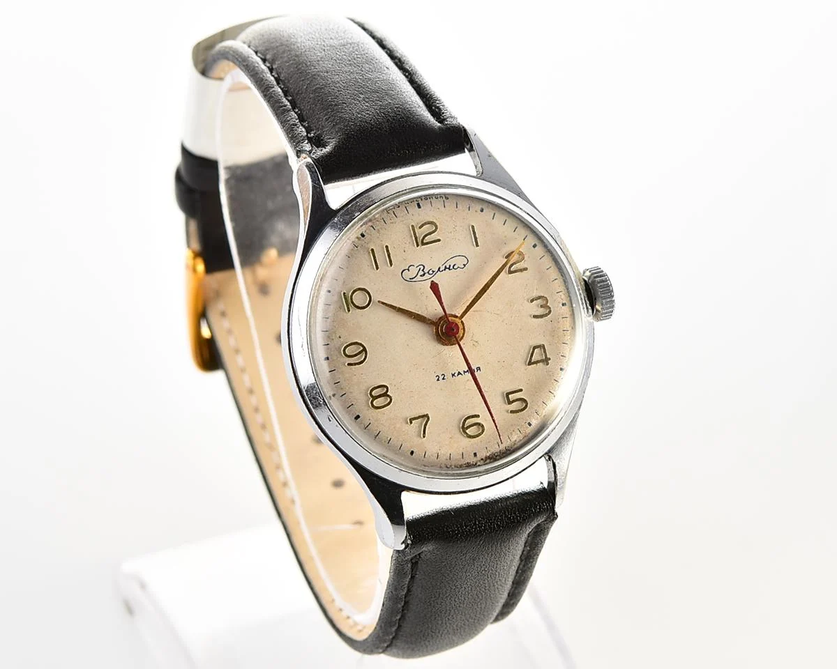 Soviet Volna vintage mechanical watch with precision movement from the 1950s