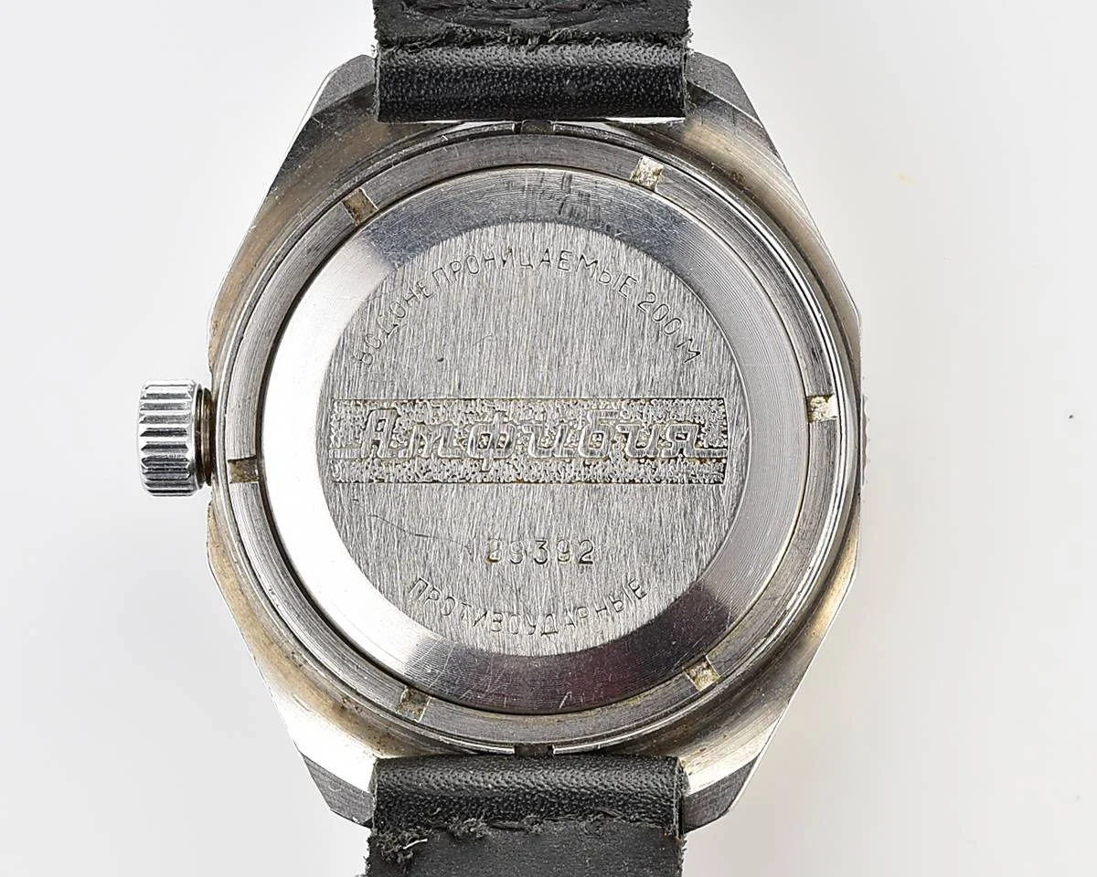 Vostok Amphibia mechanical watch with black bezel!