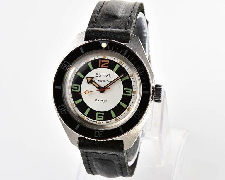 Vostok Amphibia mechanical watch with black bezel!