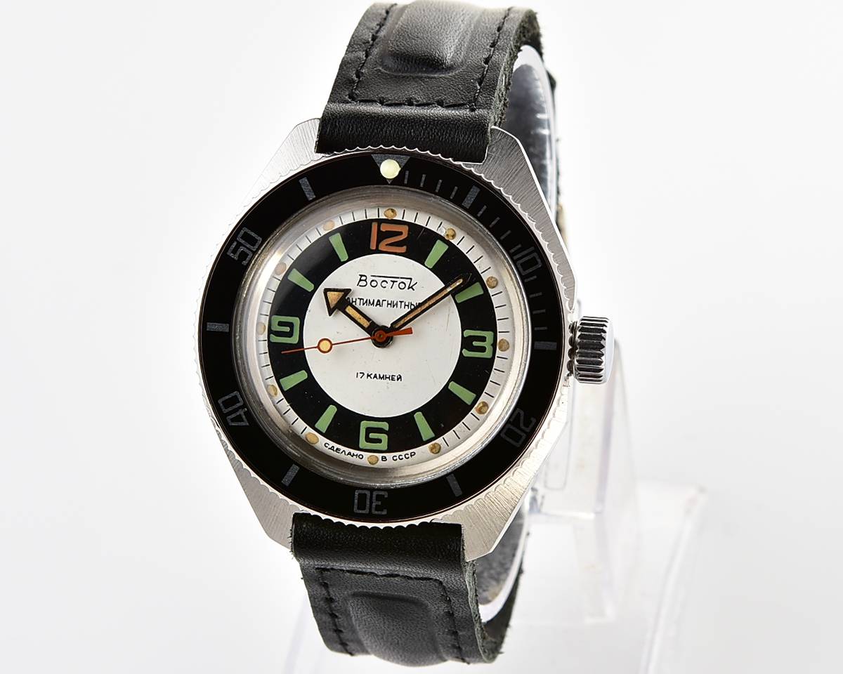 Vostok Amphibia mechanical watch with black bezel!