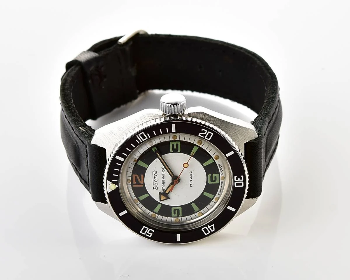 Vostok Amphibia mechanical watch with black bezel!
