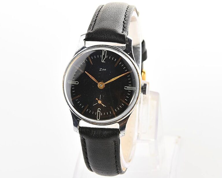 Excellent vintage soviet ZiM mechanical watch