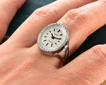 TIME CAPSULE: Chaika vintage watch-ring for ladies – New Old Stock (NOS)!