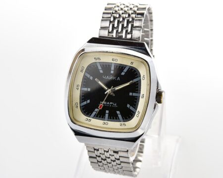 Soviet CHAIKA automatic quartz wristwatch