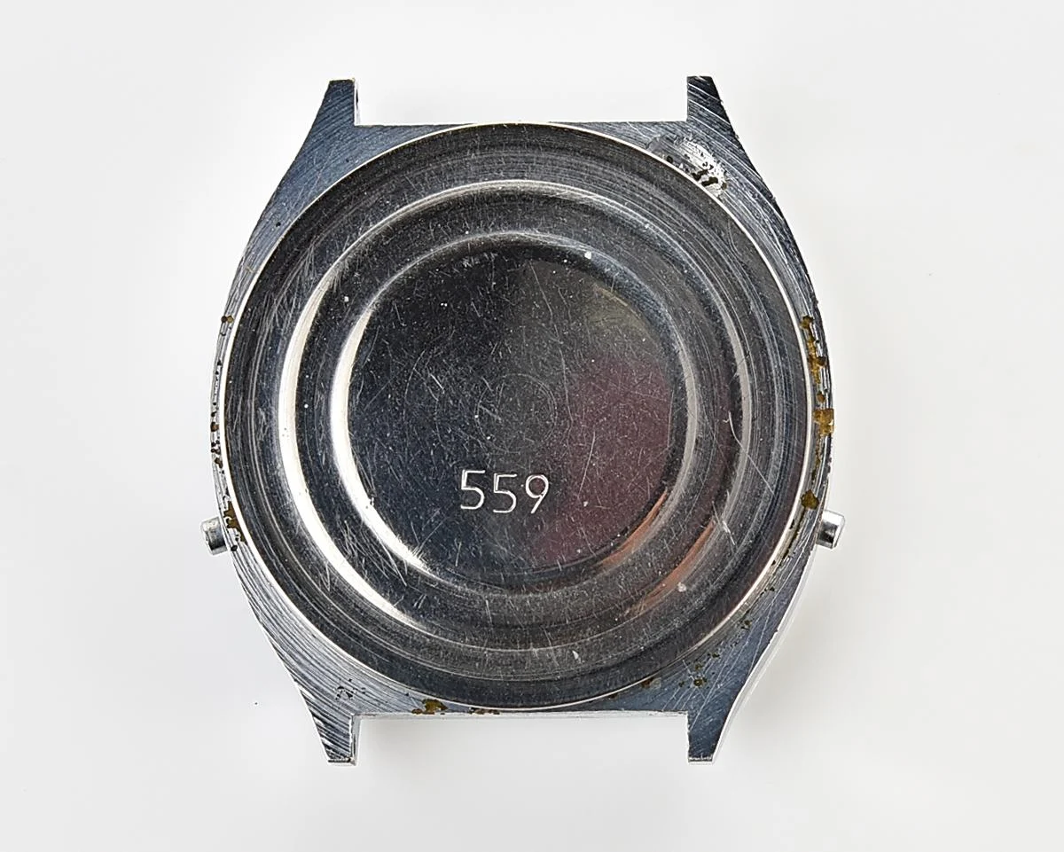 Digital vintage USSR wristwatch Elektronika 53 with stainless steel bracelet