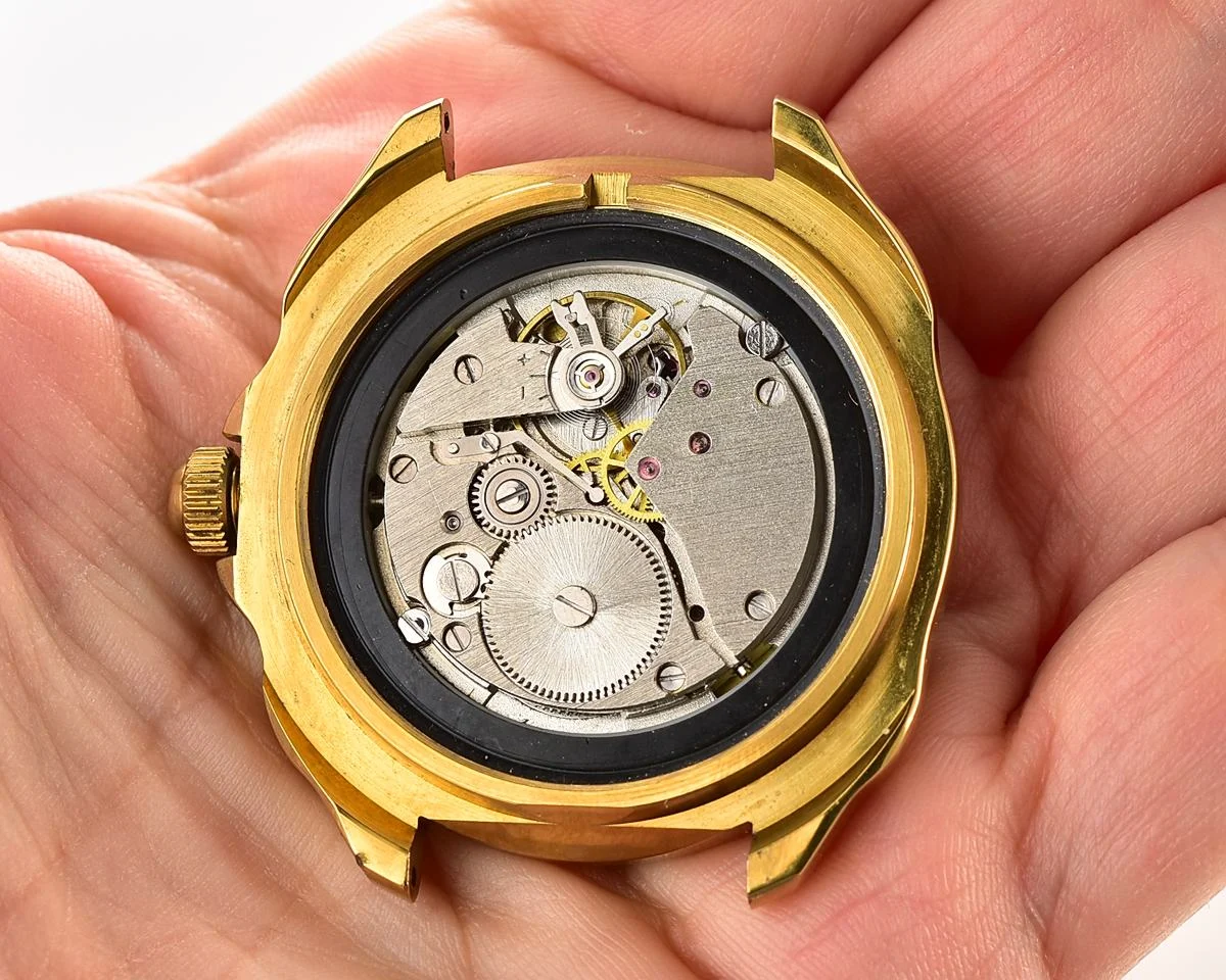 TIME CAPSULE: Vostok Komandirskie mechanical wristwatch – New Old Stock (NOS)!