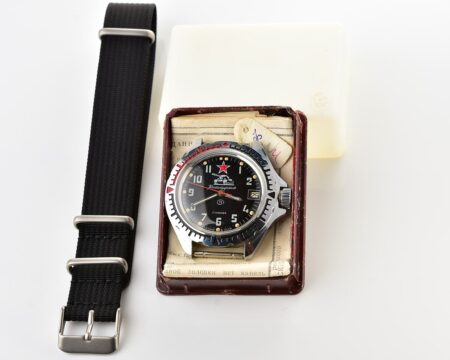 Excellent Vostok Komandirskie - TANK mechanical watch with box and passport!